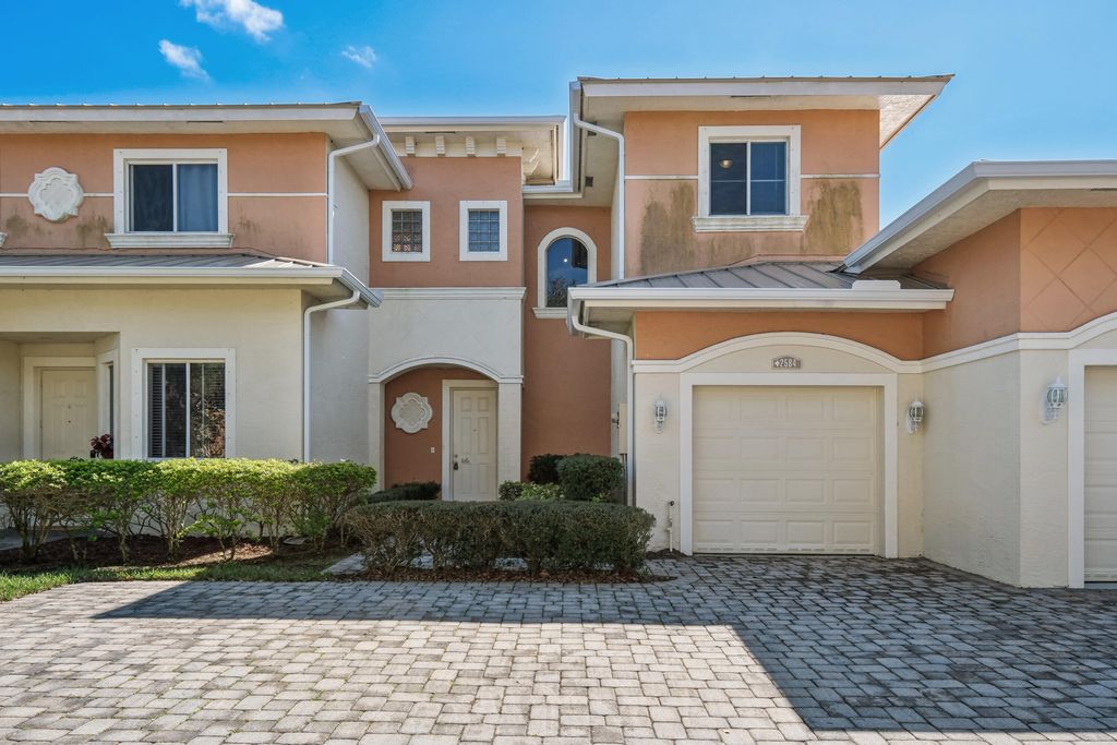 Photo of 2584 SW Stockbridge Sq Square SW, Vero Beach, FL 32962 (MLS # B26024252)