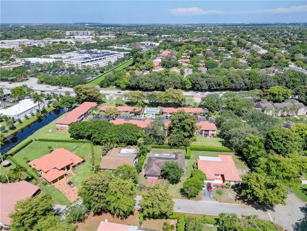 Royal Grenadier - Residential