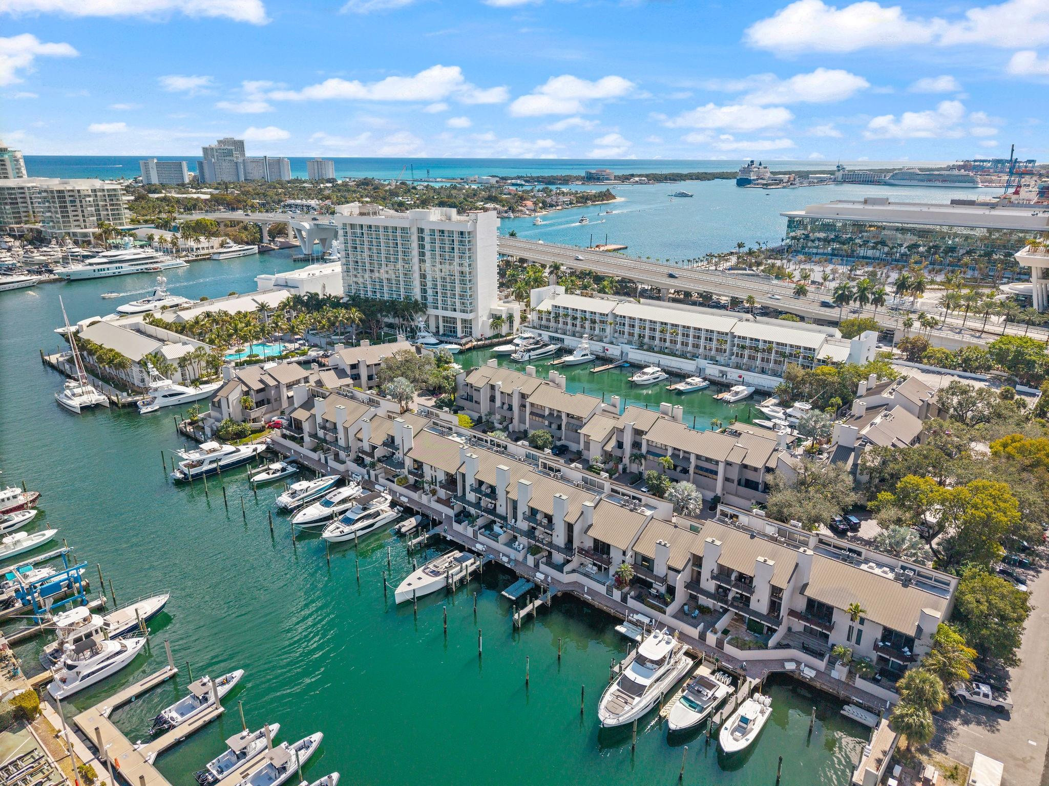 PORTSIDE YACHT CLUB - Residential Lease