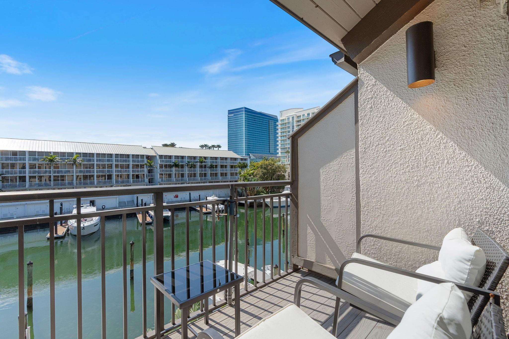 PORTSIDE YACHT CLUB - Residential Lease