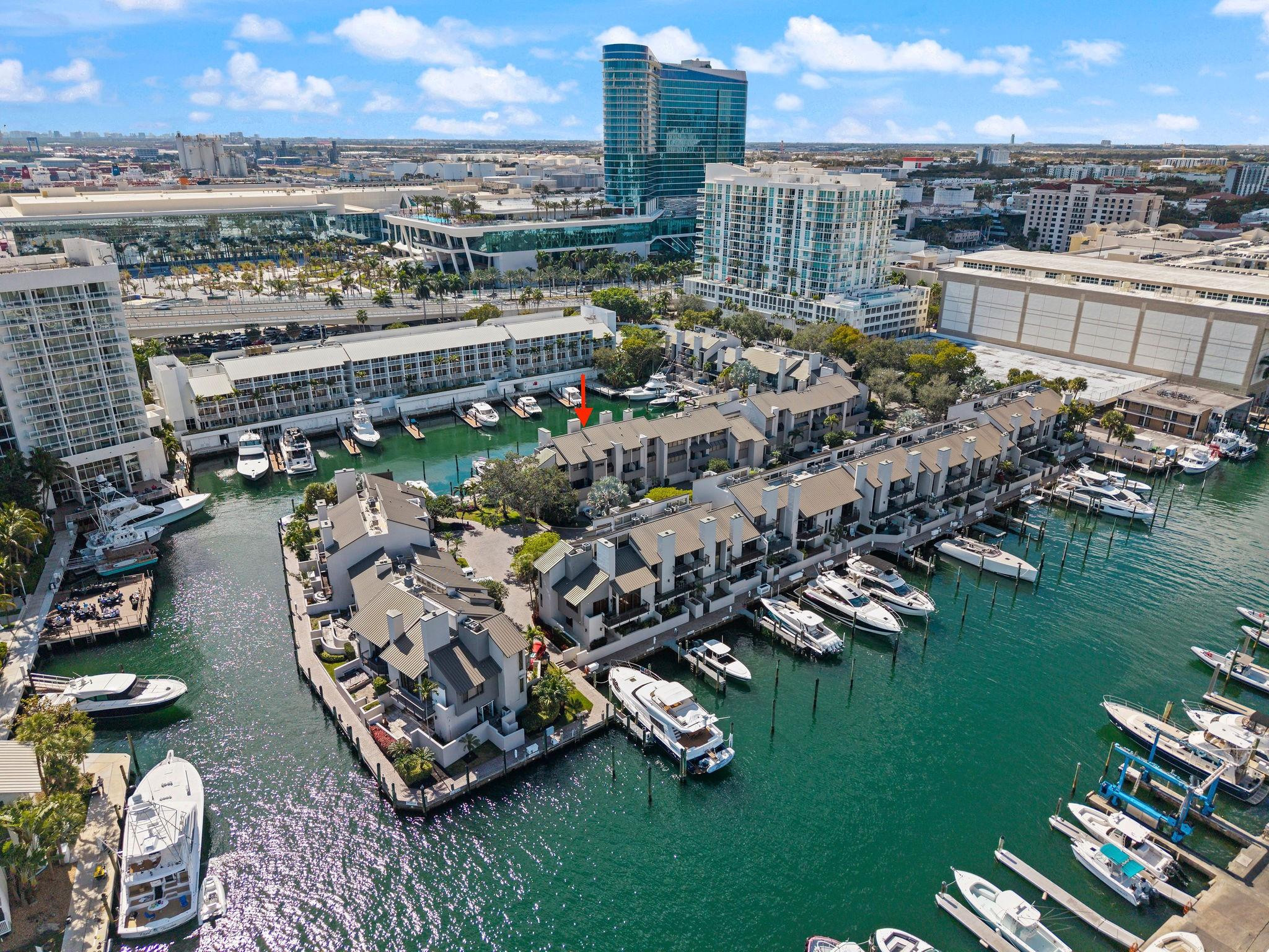 PORTSIDE YACHT CLUB - Residential Lease