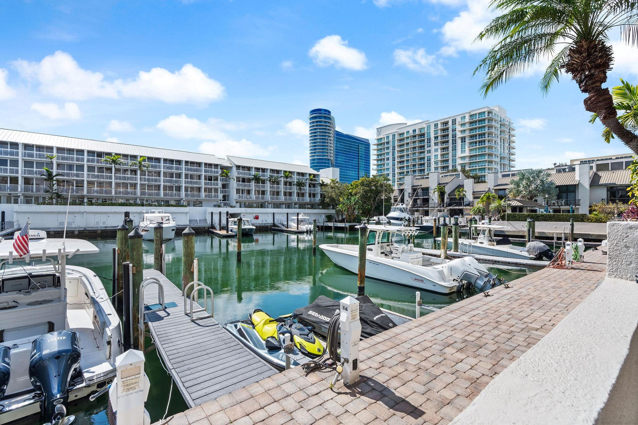 PORTSIDE YACHT CLUB - Residential Lease