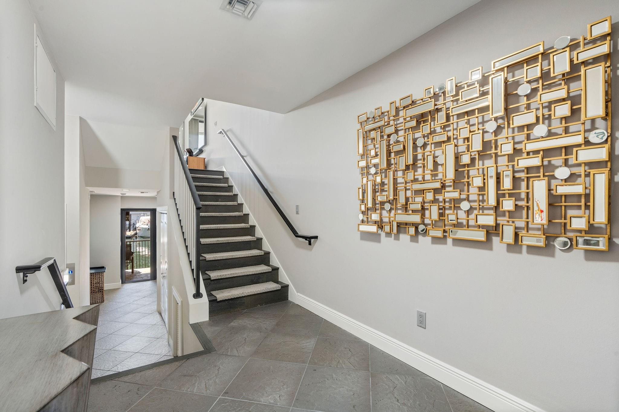 PORTSIDE YACHT CLUB - Residential Lease