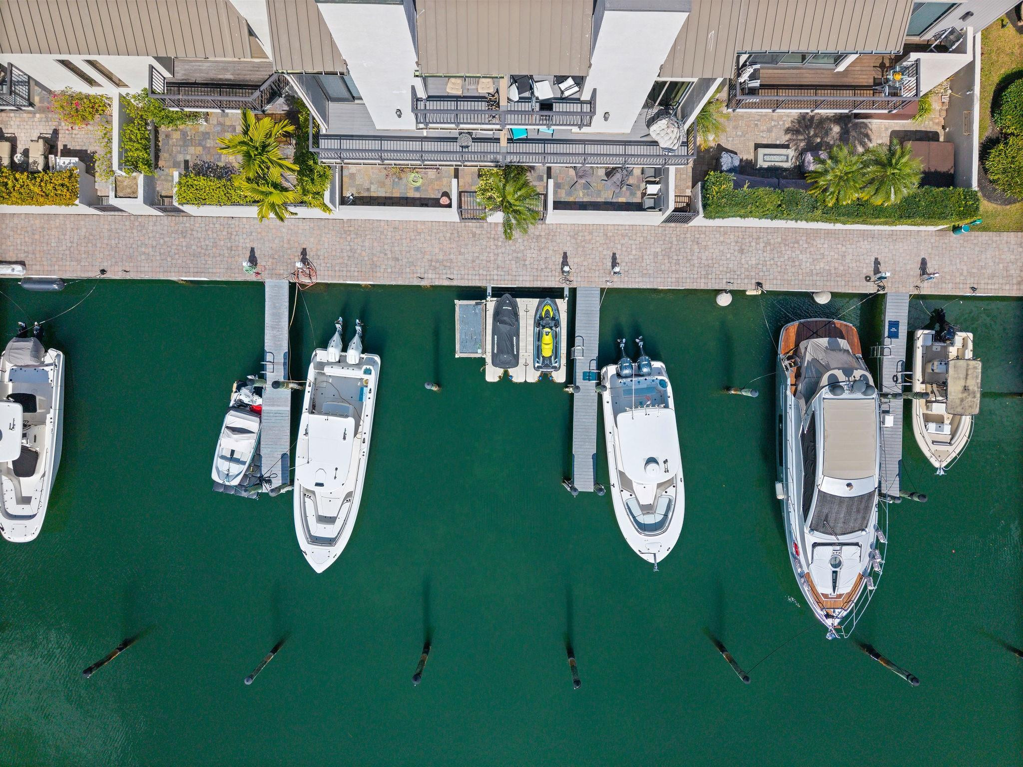 PORTSIDE YACHT CLUB - Residential Lease
