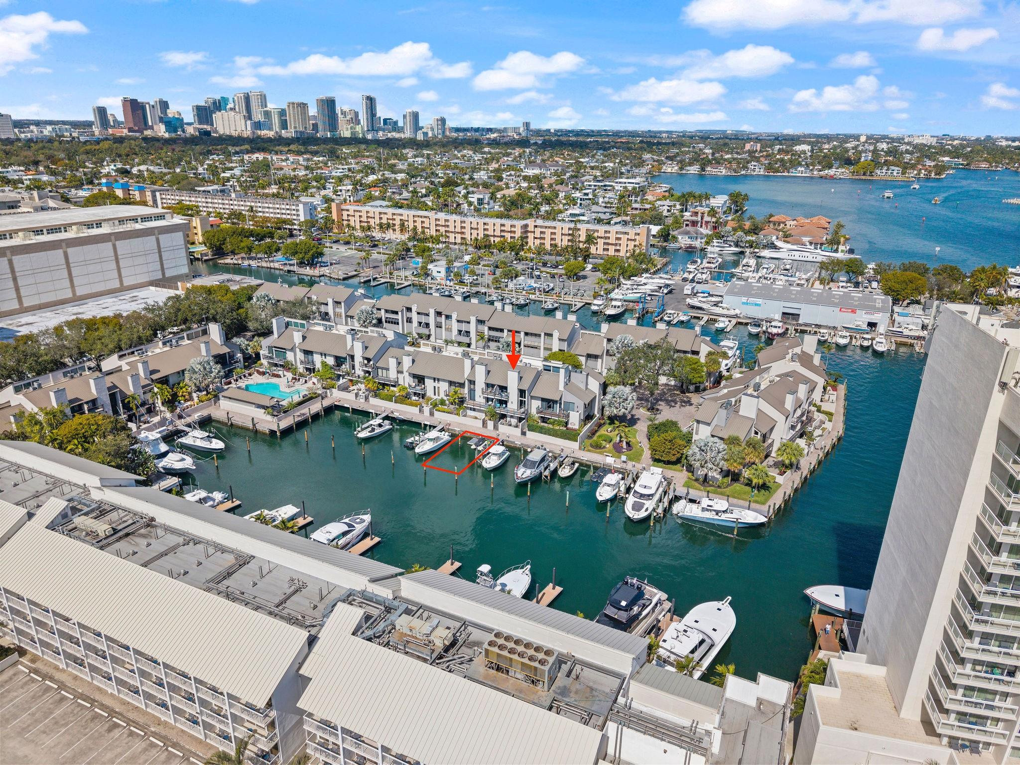 PORTSIDE YACHT CLUB - Residential Lease
