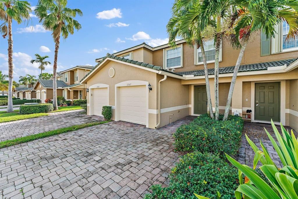 Photo of 2987 SE Lexington Lakes Drive, Stuart, FL 34994 (MLS # R10852862)