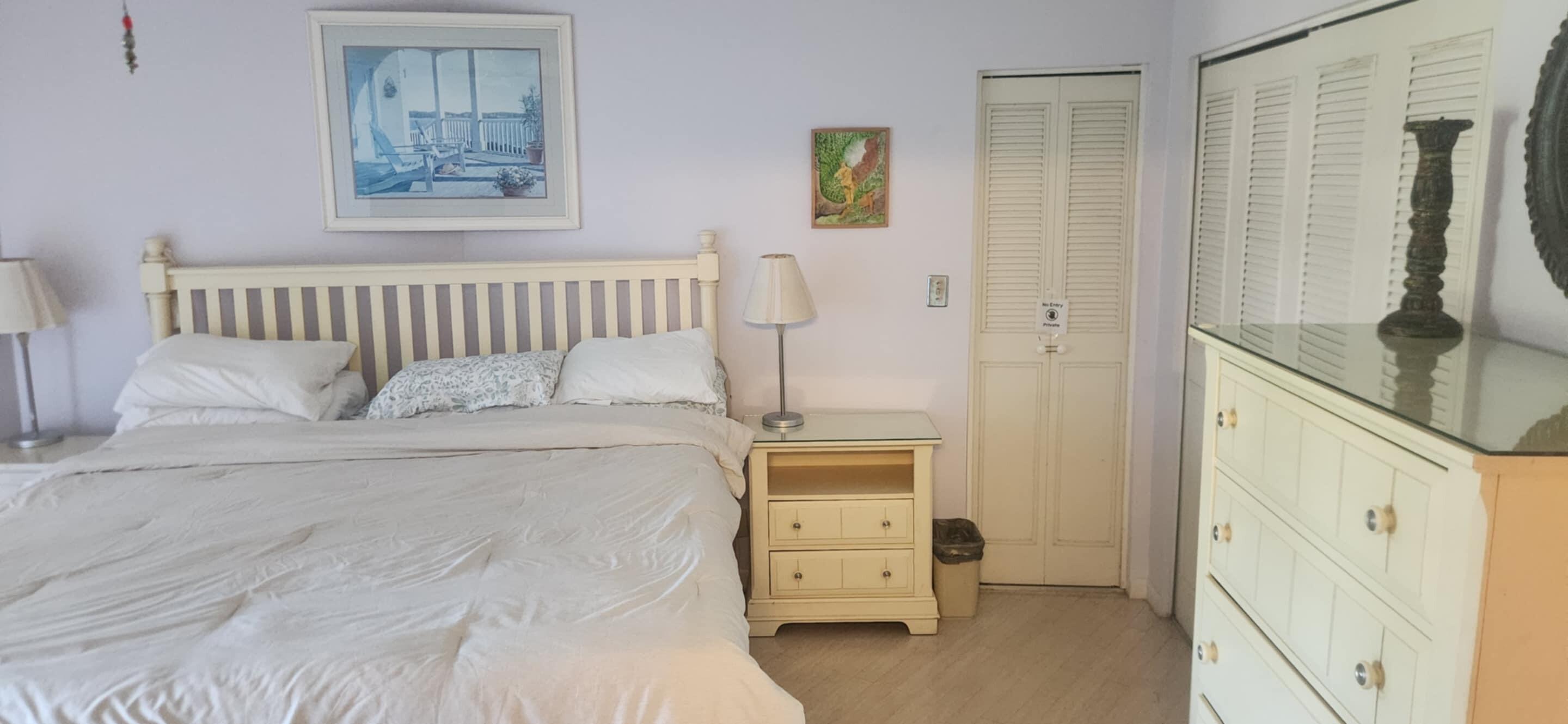 PARKDALE MANOR HOUSE CONDO - Residential