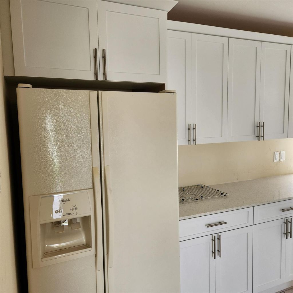 Photo of 3136 N Seacrest Boulevard, Boynton Beach, FL 33435 (MLS # F10521517)