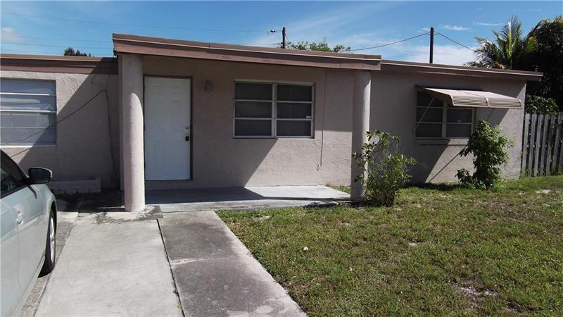 This is a 4-bedroom house with 1 bath, a laundry room and a big fenced-in backyard. The kitchen and bathroom are updated, freshly painted, and move-in ready. New roof installed in 2023.