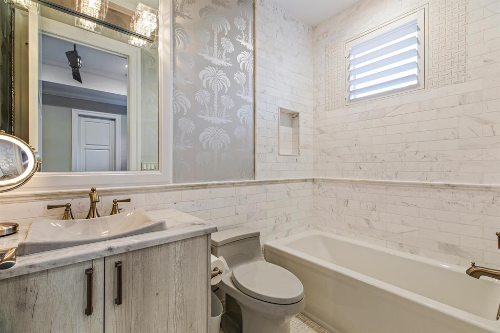 OLD MARSH GOLF CLUB - Residential