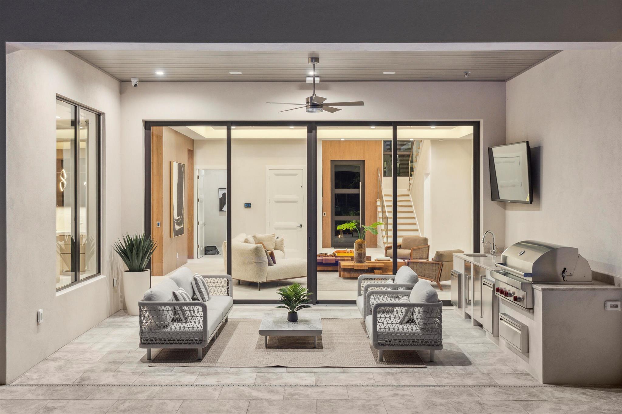 BOCA VILLAS - Residential