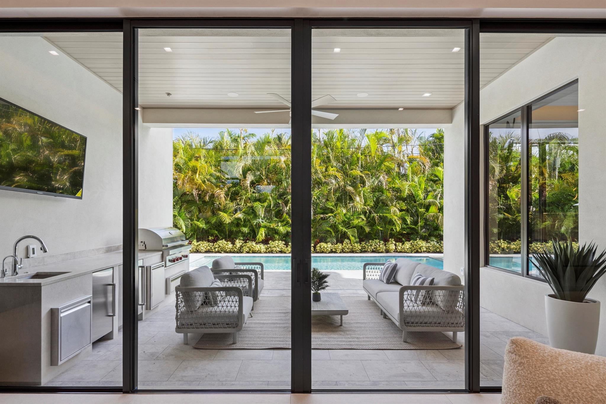 BOCA VILLAS - Residential