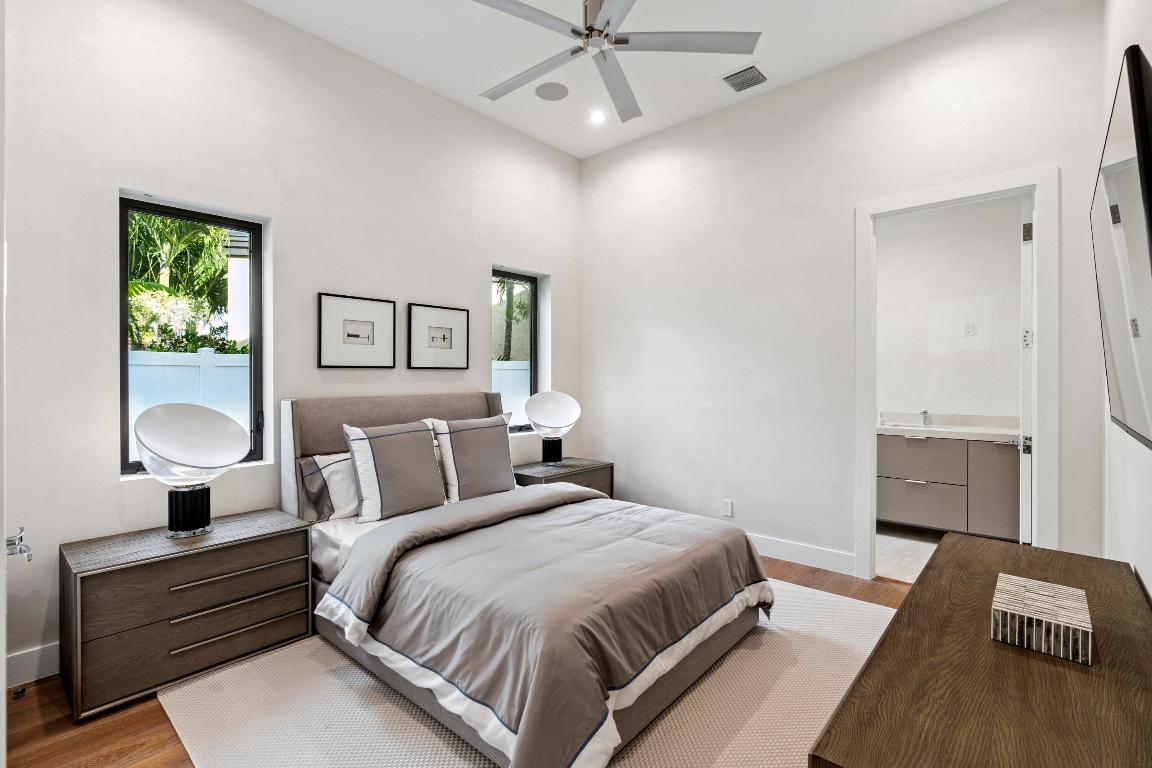 BOCA VILLAS - Residential