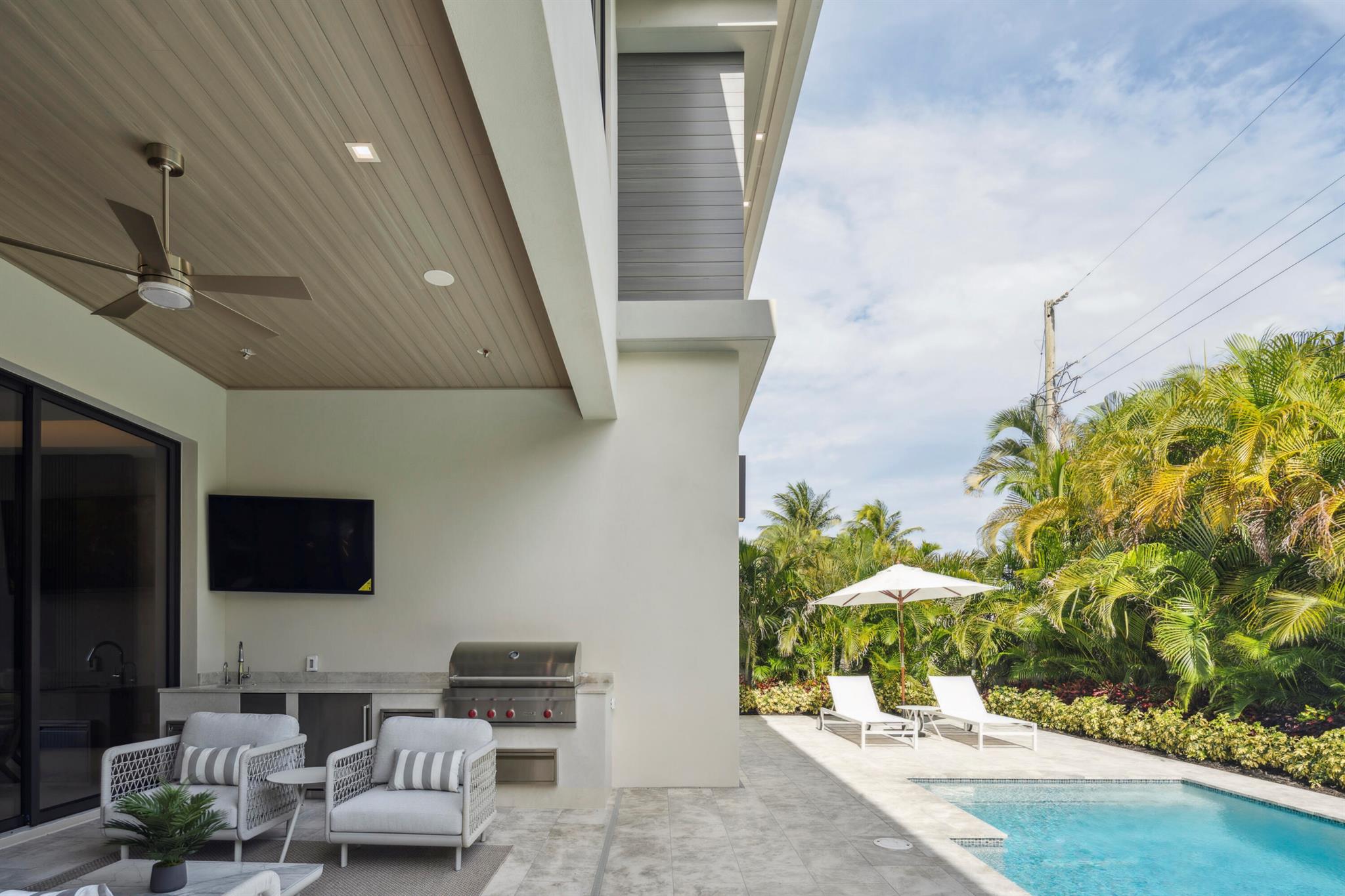 BOCA VILLAS - Residential