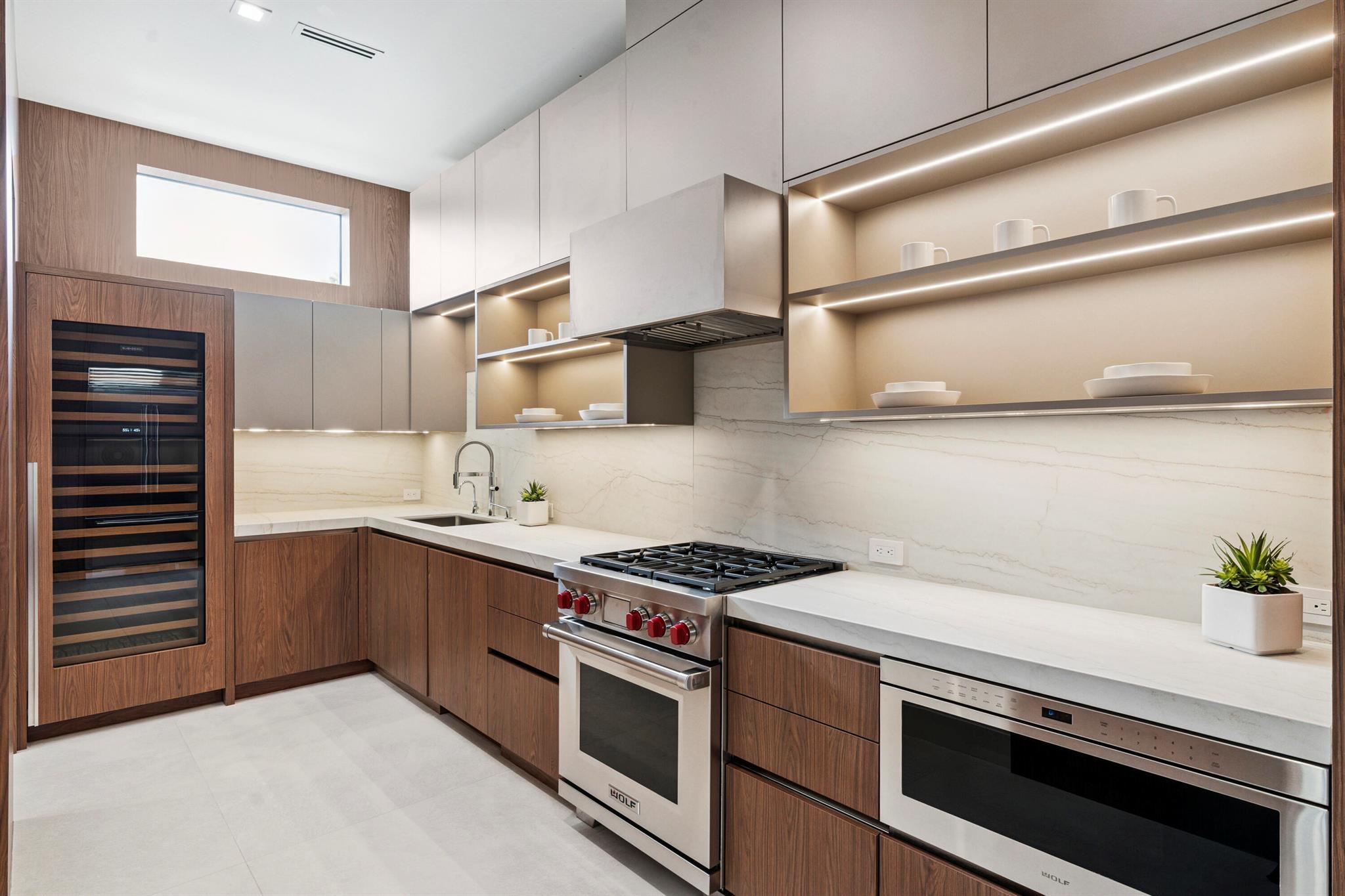 BOCA VILLAS - Residential