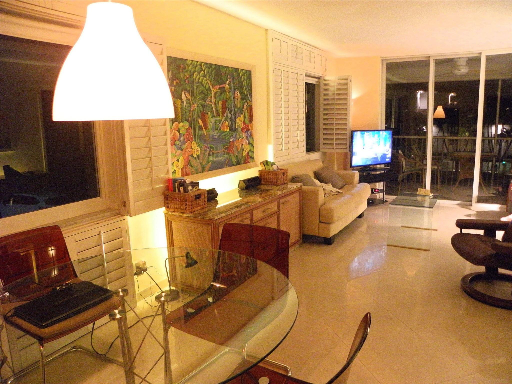 BOCA HOUSE CONDO - Residential