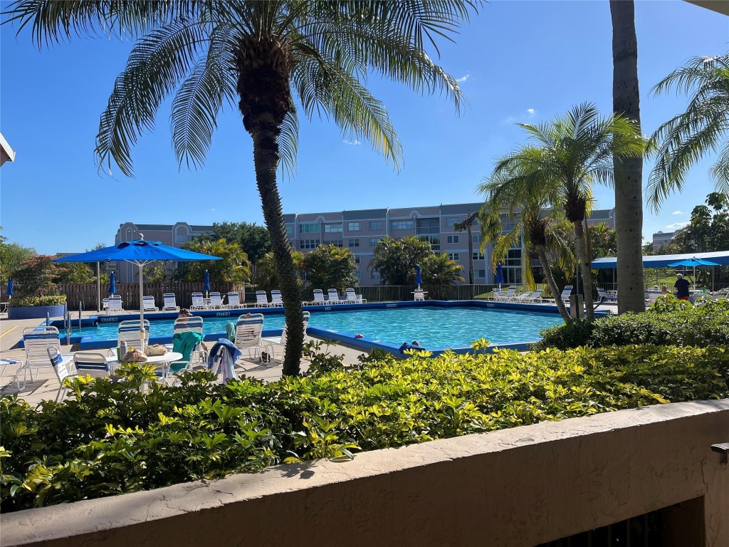 Sunrise Lakes Phase IV - Residential