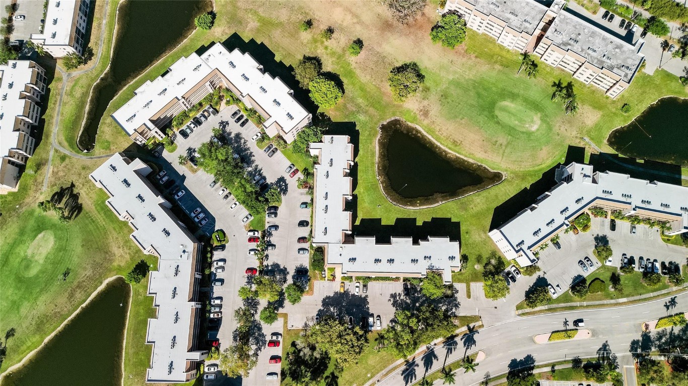 Sunrise Lakes Phase IV - Residential