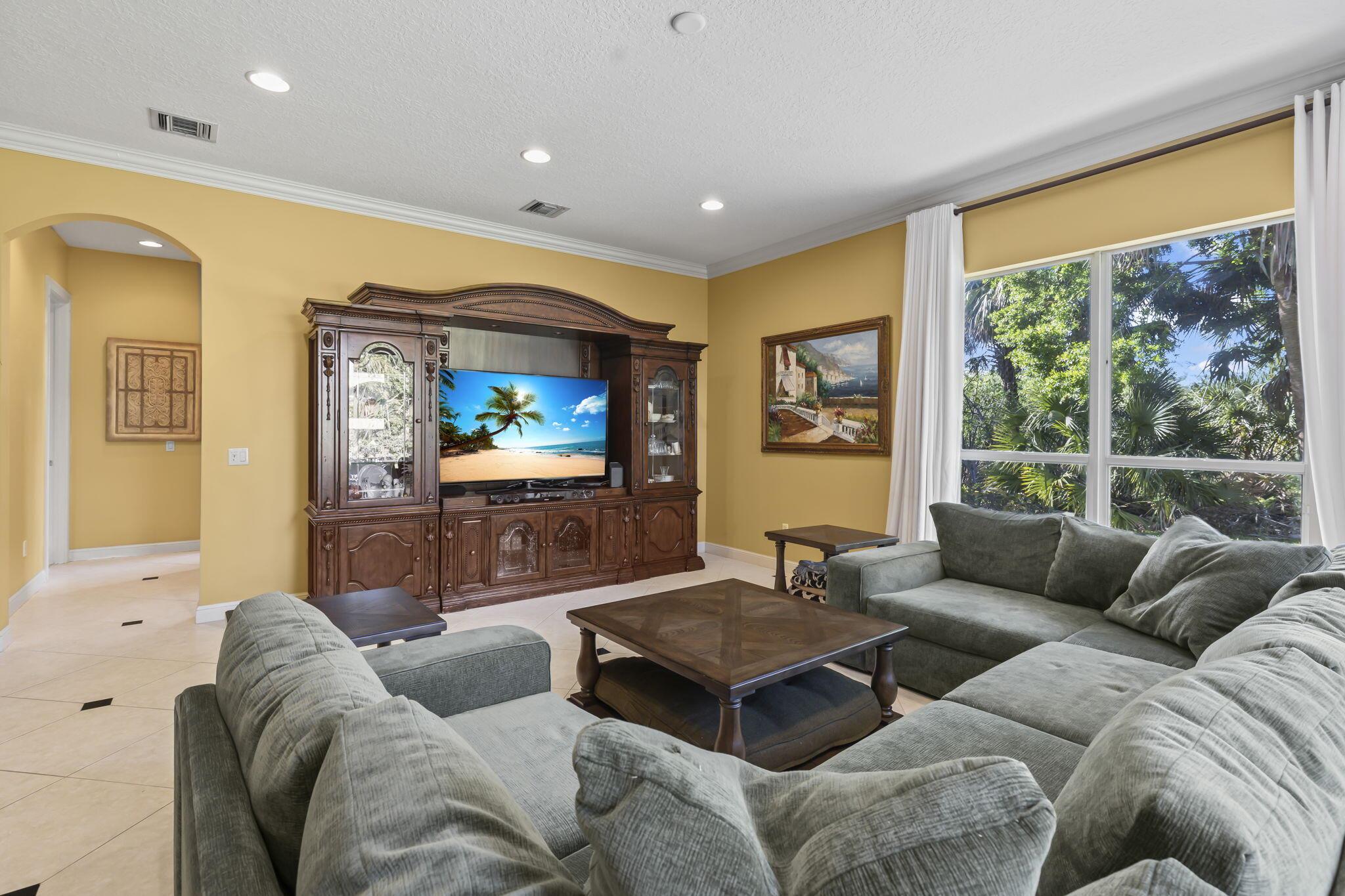 THE SANCTUARY - Residential