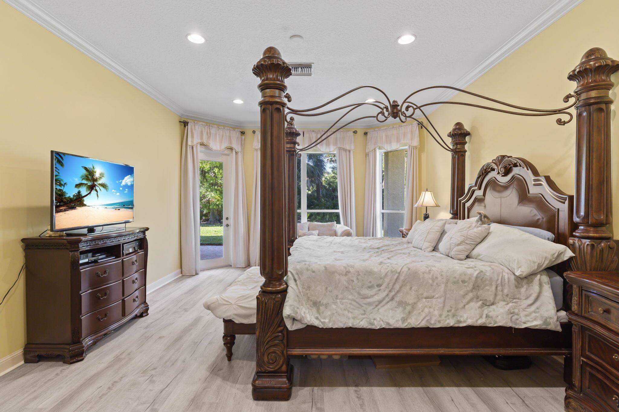 THE SANCTUARY - Residential