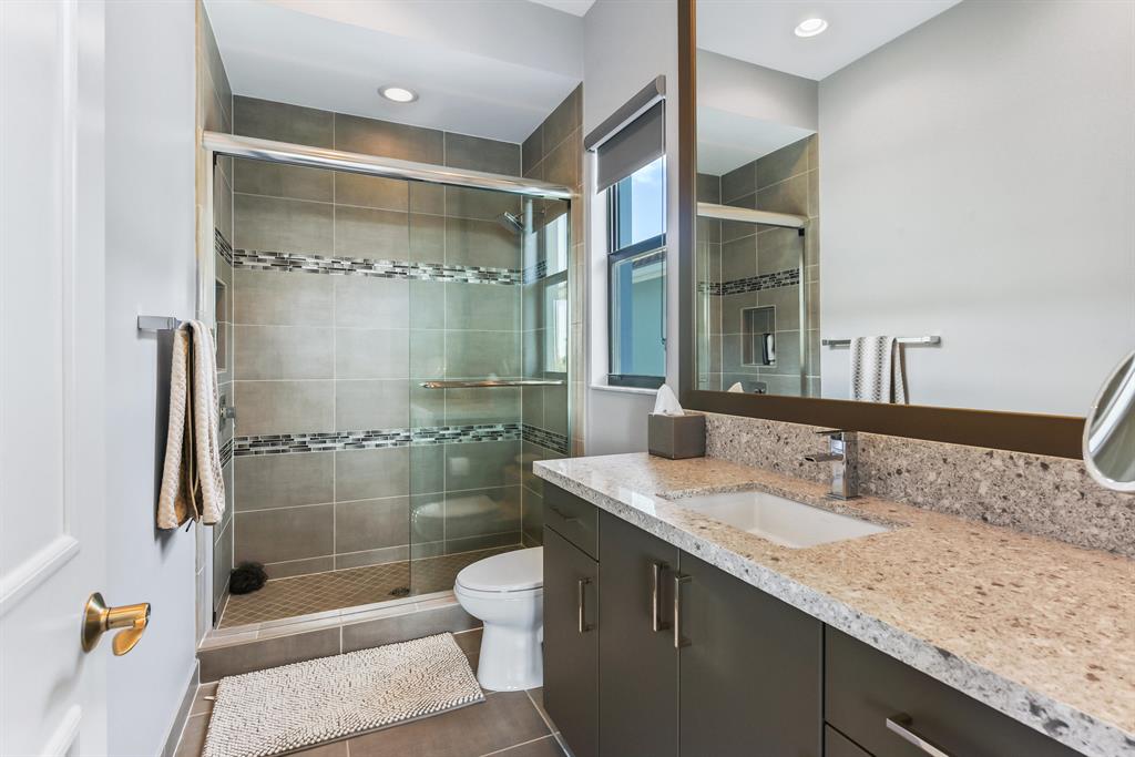 SEVEN BRIDGES - Residential