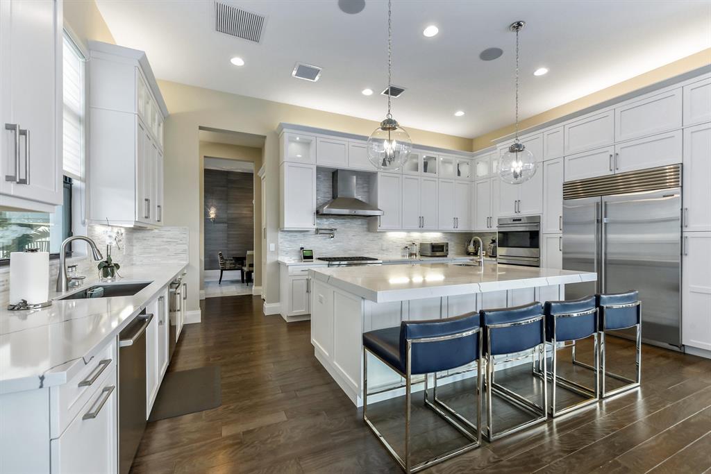 SEVEN BRIDGES - Residential