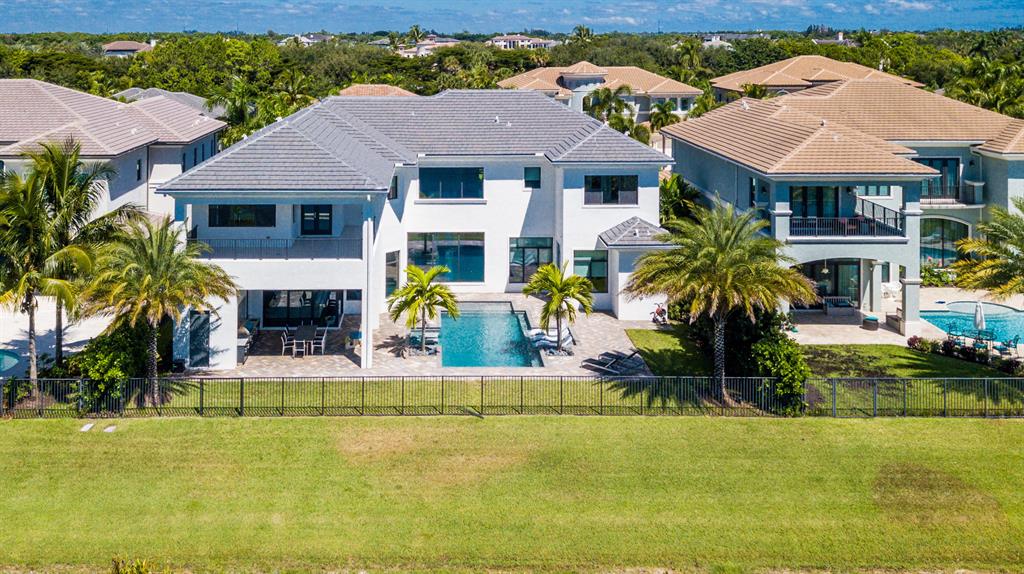 SEVEN BRIDGES - Residential