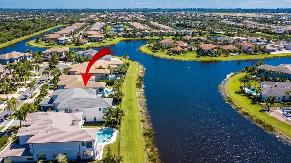 SEVEN BRIDGES - Residential