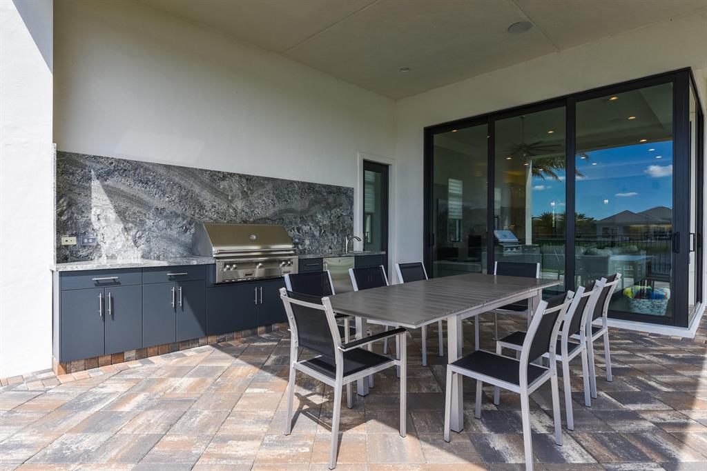 SEVEN BRIDGES - Residential