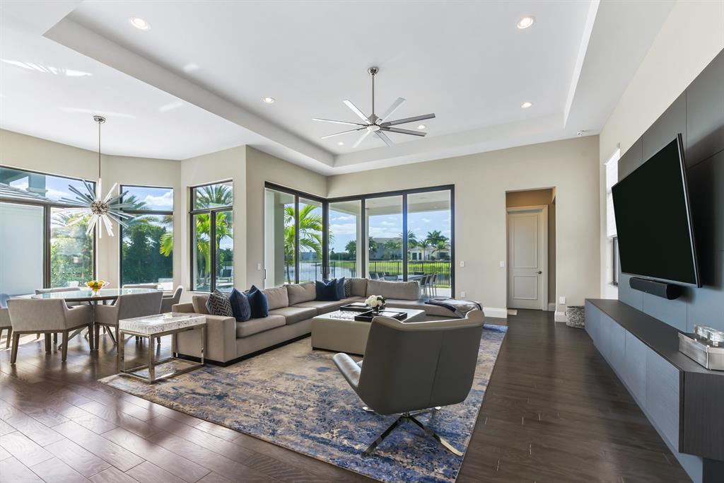 SEVEN BRIDGES - Residential