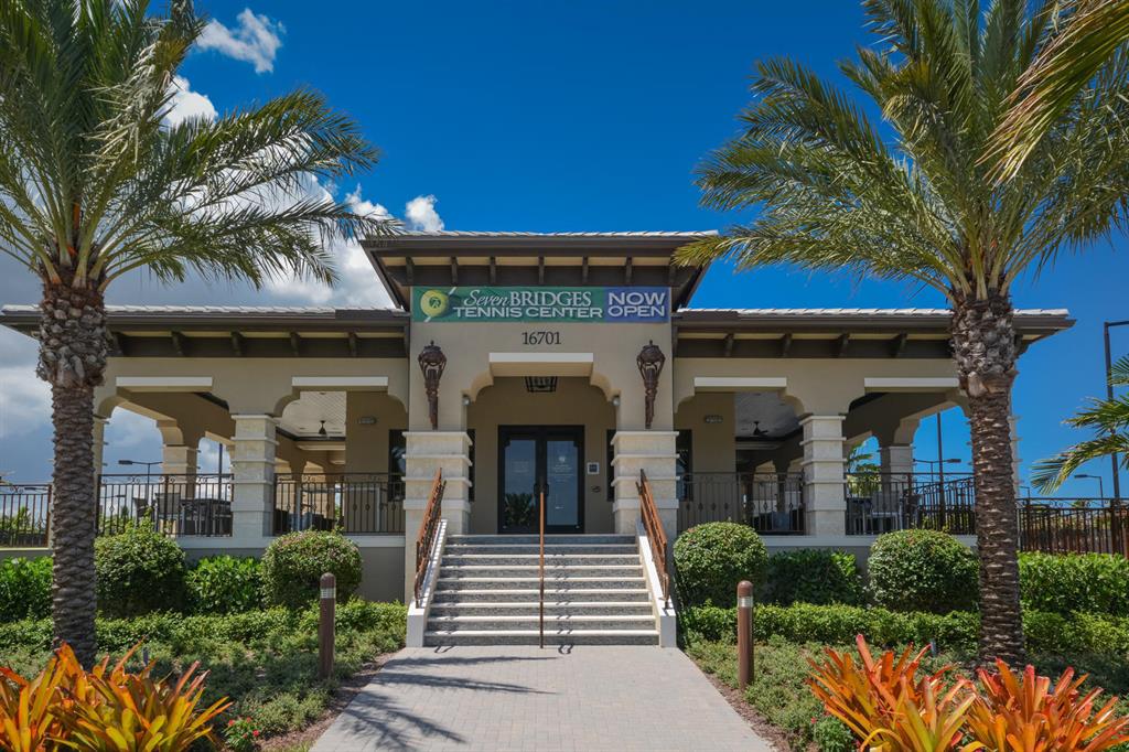 SEVEN BRIDGES - Residential