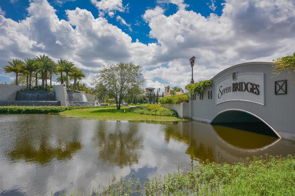 SEVEN BRIDGES - Residential