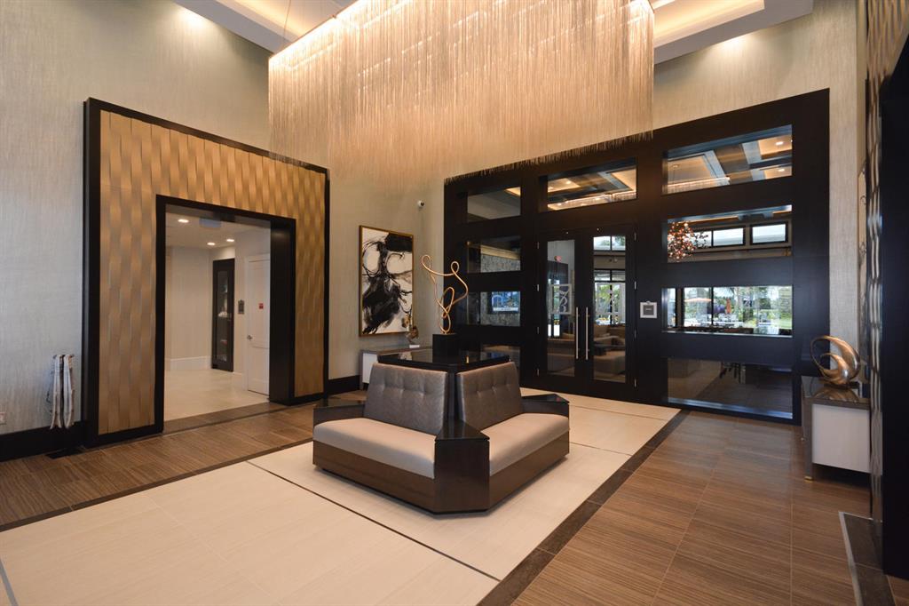 SEVEN BRIDGES - Residential