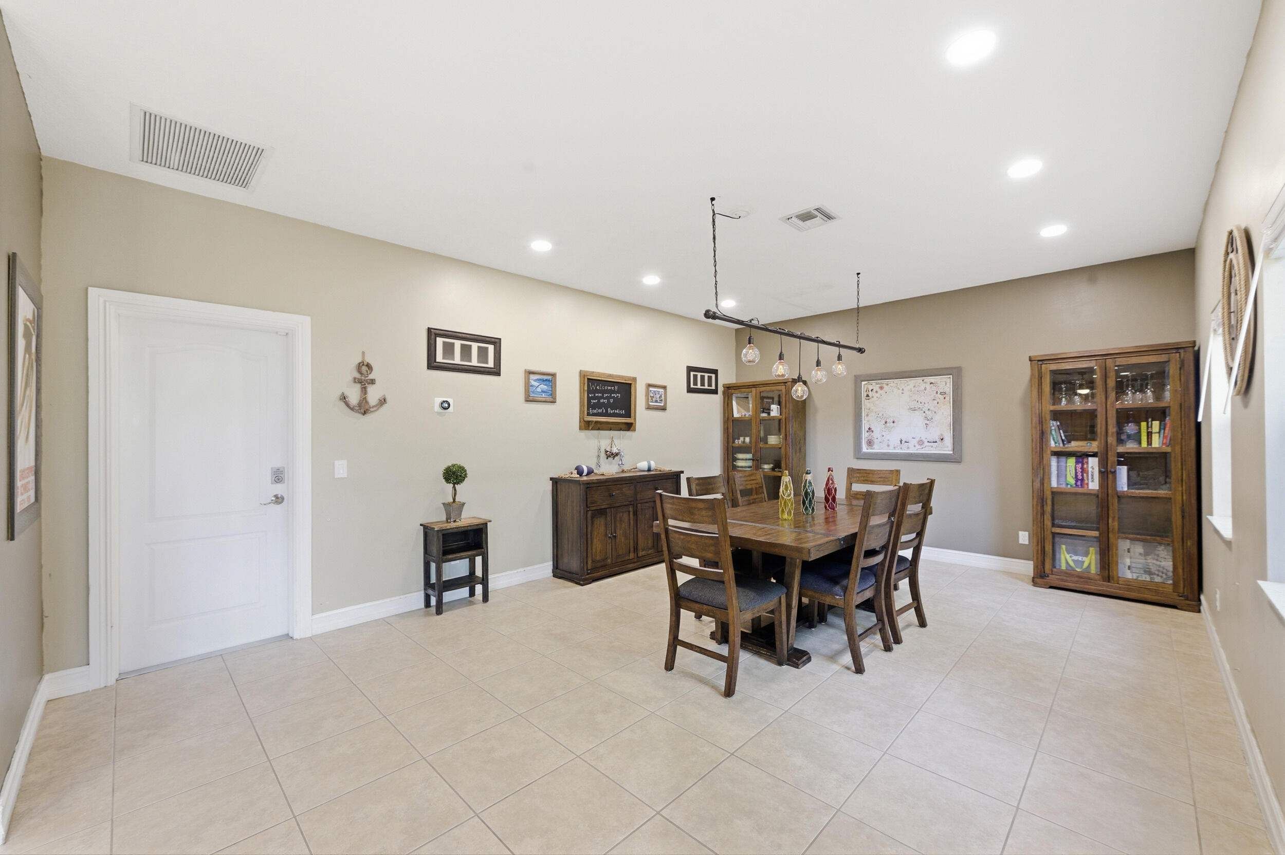 2750 SW Cornell Avenue, Palm City, FL, 34990/$645,000 1 2750 SW Cornell Avenue