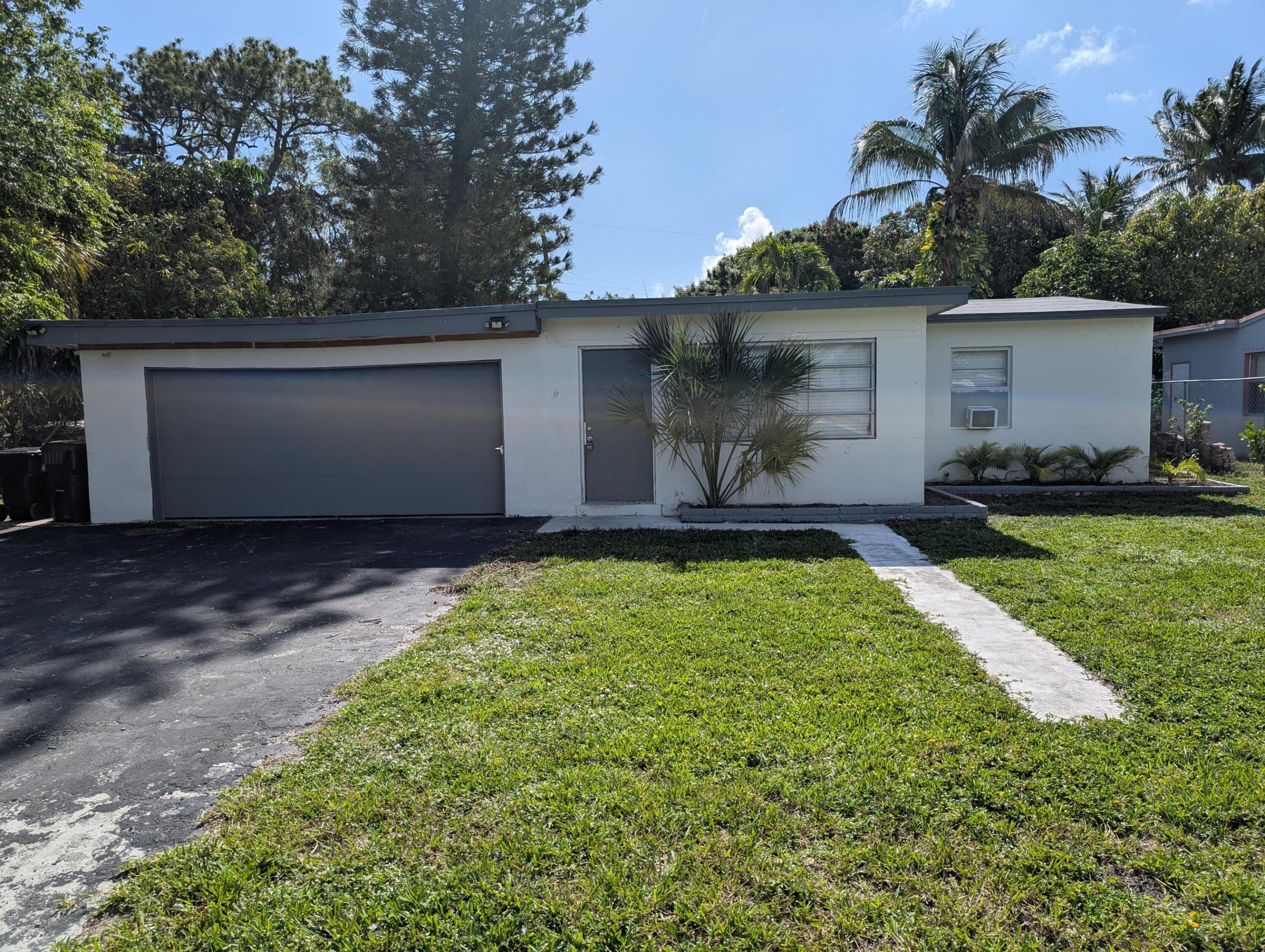 1420 NW 5th Avenue NW