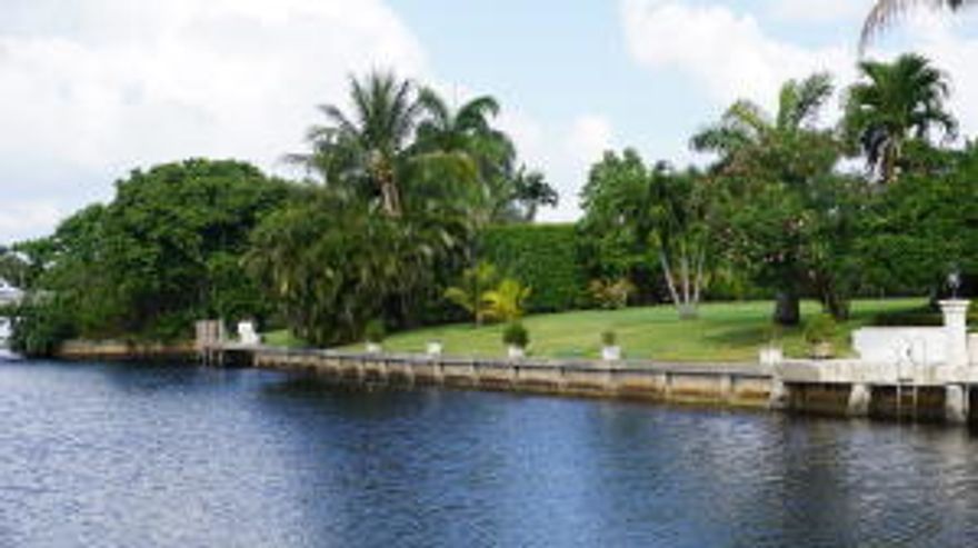 Great opportunity to build your own home in one of the most sought after communities in Boca Raton! Oversized lot on 110' of waterfront with direct Intracoastal and Ocean access.