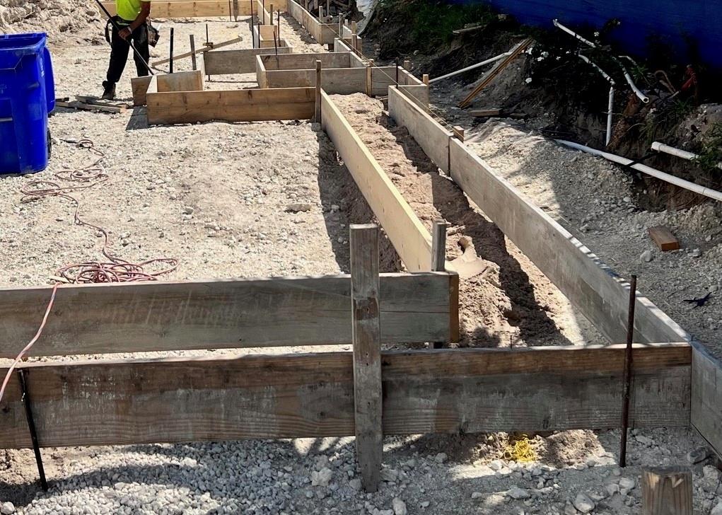 SkY Villas Waterfront - Residential