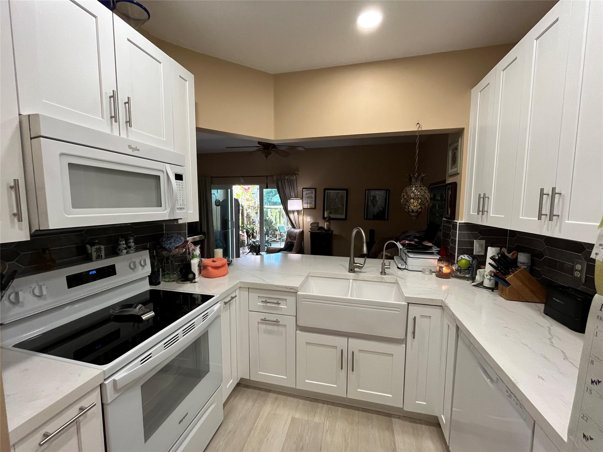 Monte Carlo Townhomes - Residential