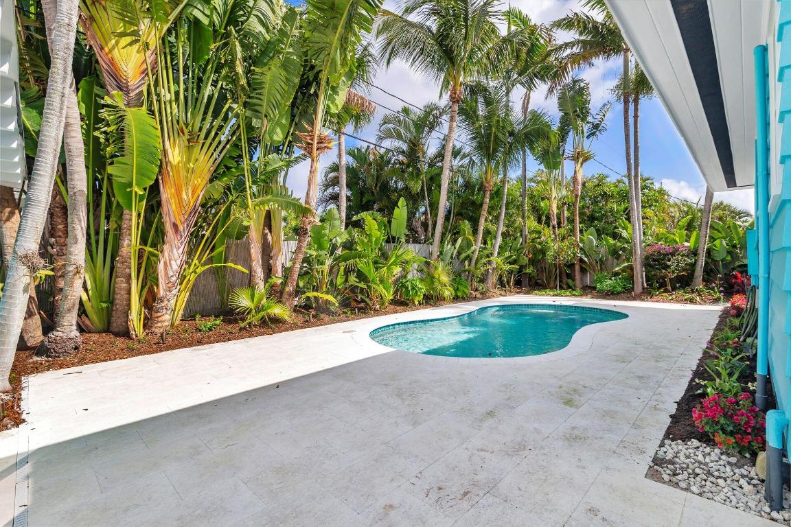 SANTA LUCIA - Residential Lease