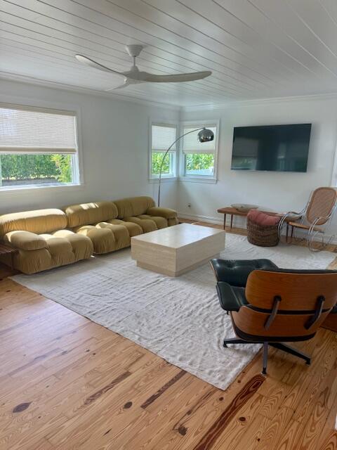 SANTA LUCIA - Residential Lease