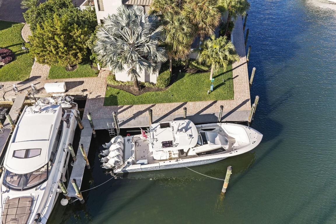 PORTSIDE YACHT CLUB - Residential