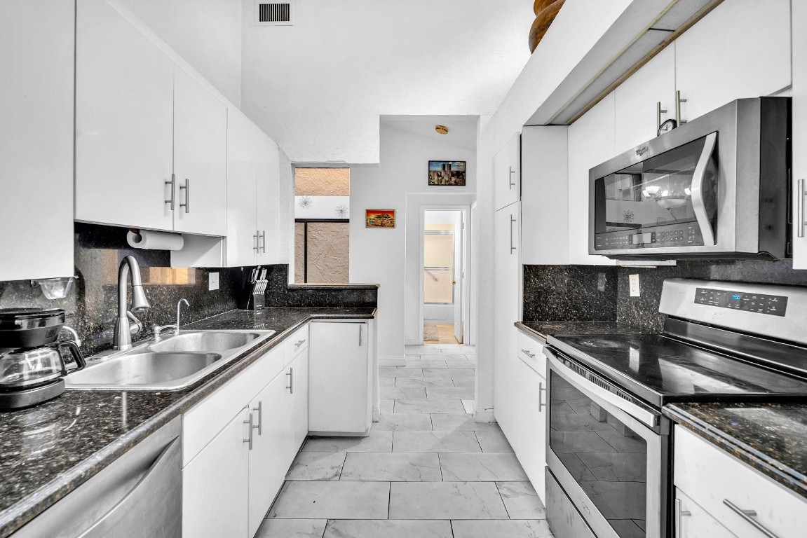 Meridiana At Boca Pointe - Residential Lease