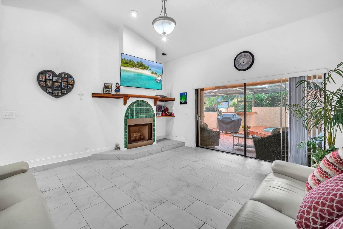 Meridiana At Boca Pointe - Residential Lease