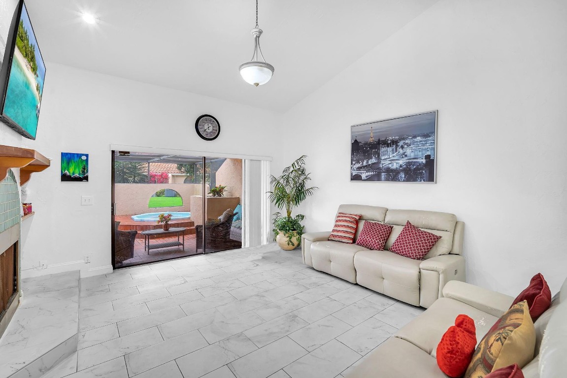 Meridiana At Boca Pointe - Residential Lease