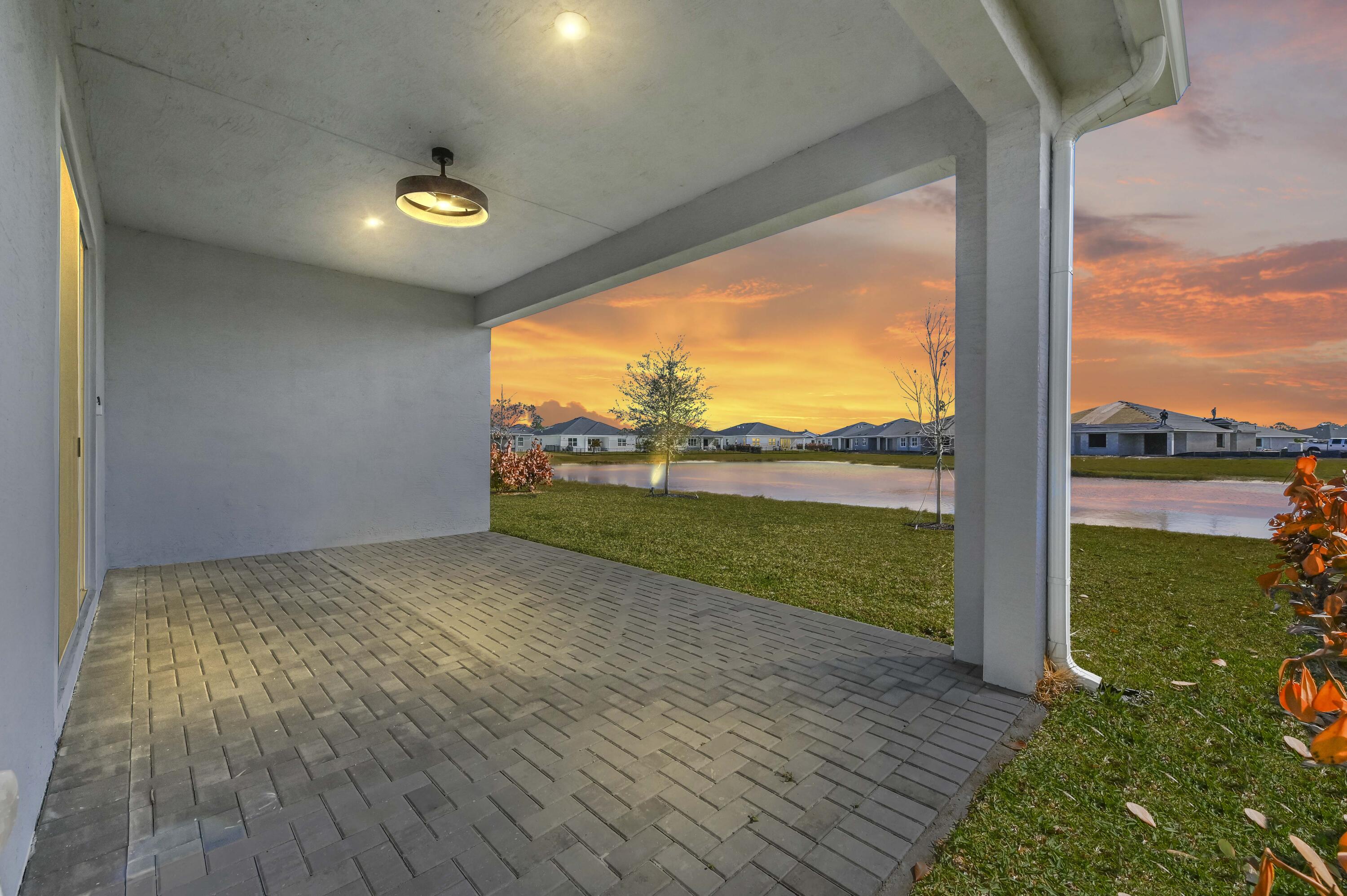 VERANDA PRESERVE - Residential