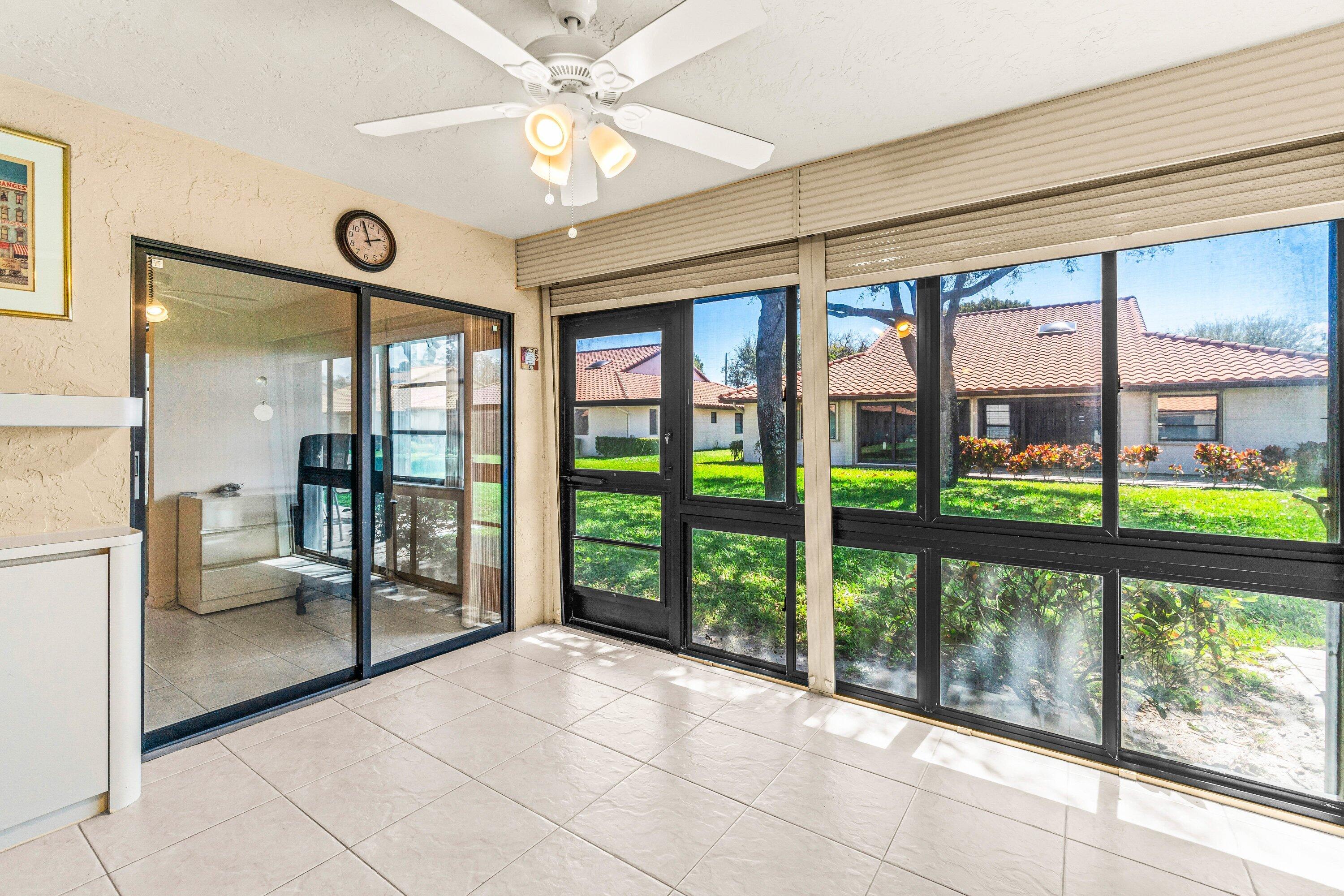 HUNTINGTON POINTE - Residential