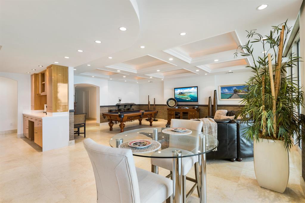 OCEAN GRANDE - Residential