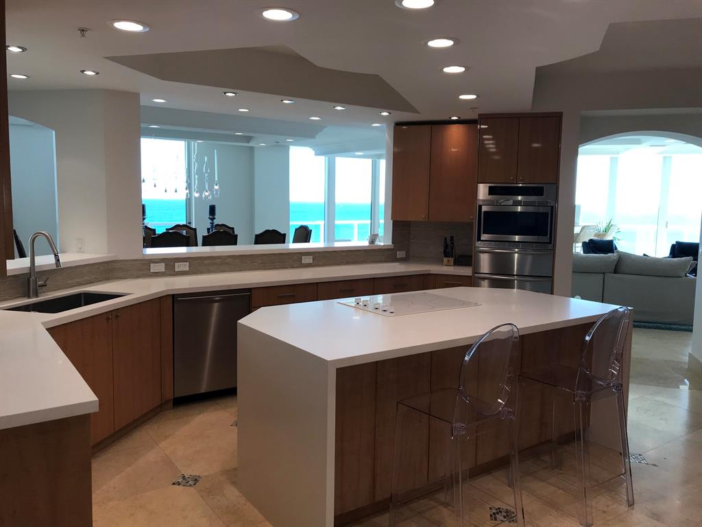 OCEAN GRANDE - Residential