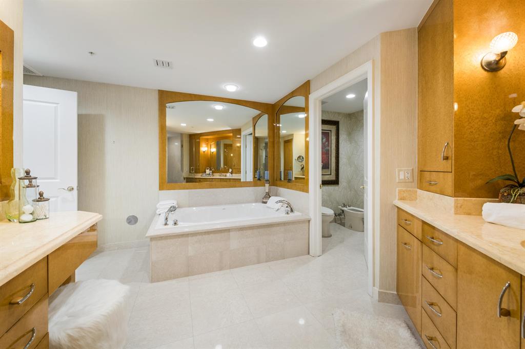 OCEAN GRANDE - Residential