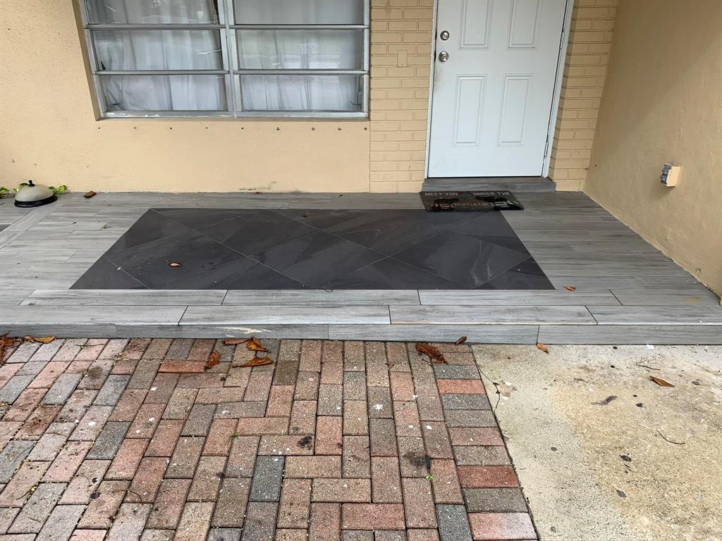 LAKE WORTH TOWN OF - Residential